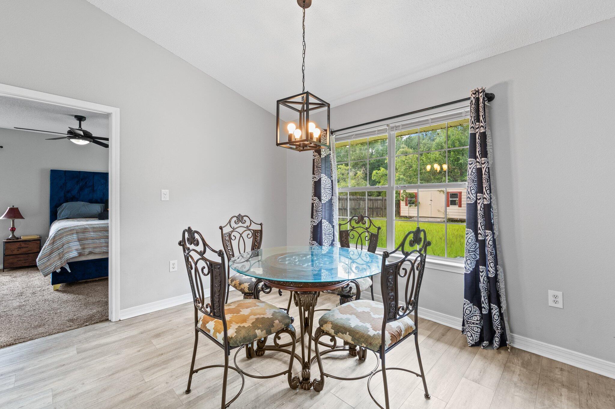 5123 Whitehurst Lane