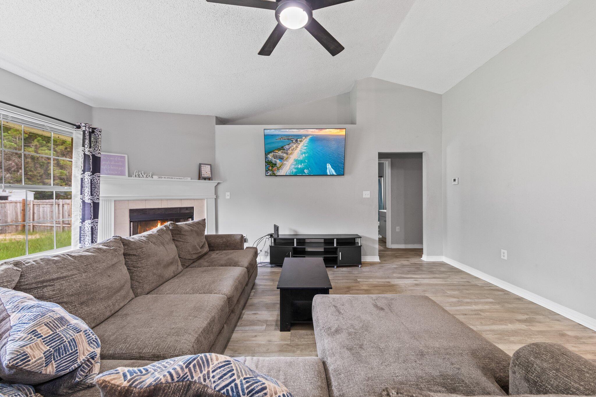 5123 Whitehurst Lane