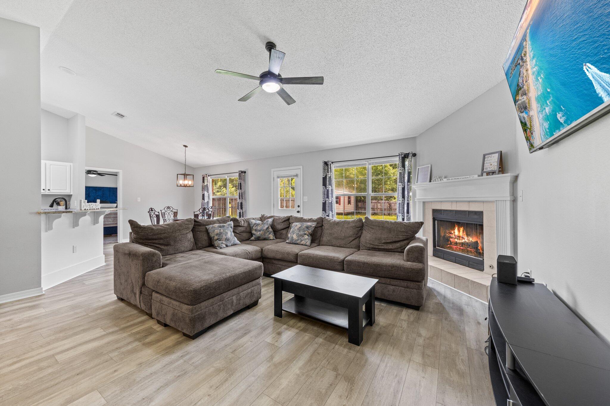 5123 Whitehurst Lane