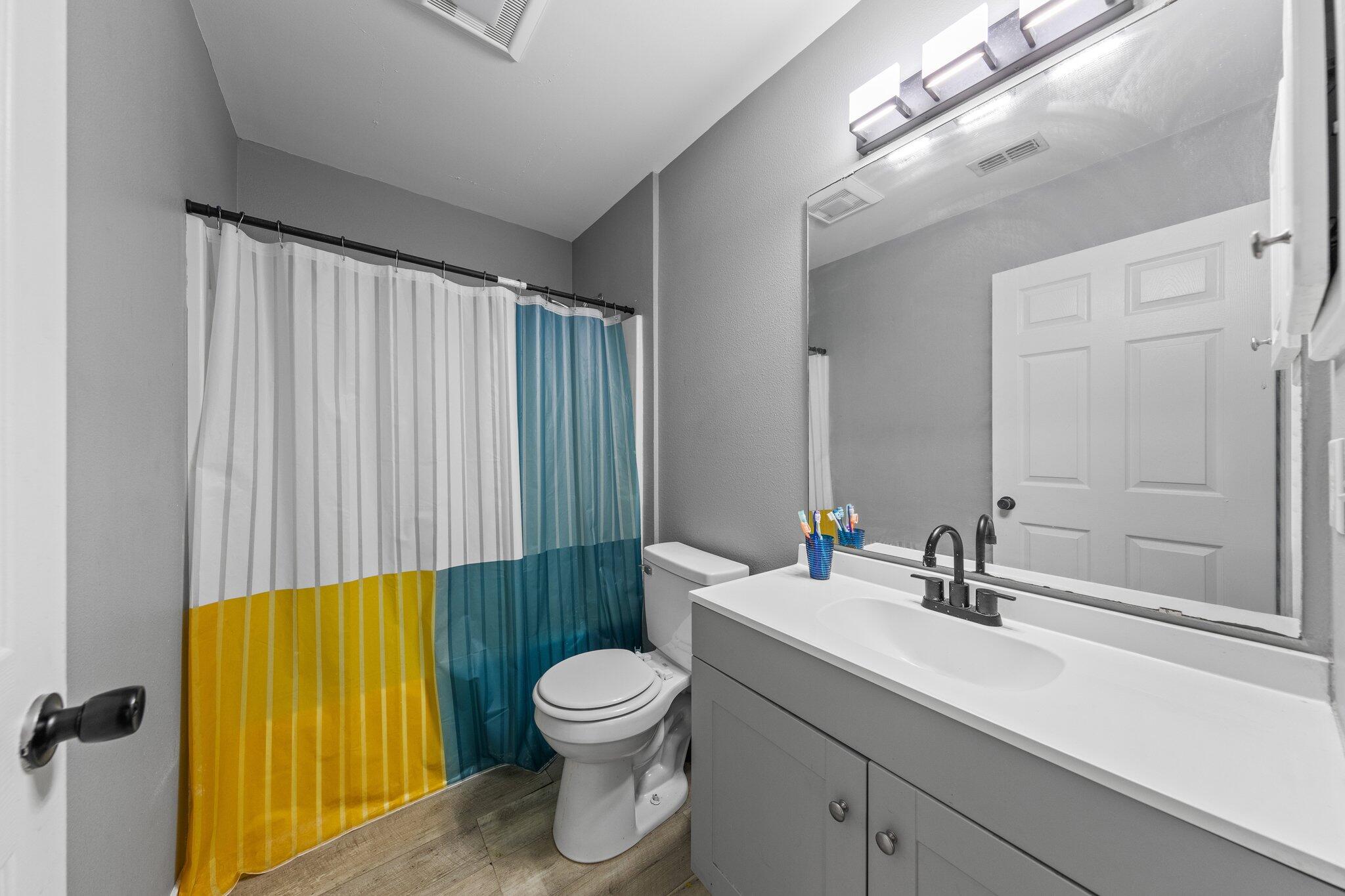 5123 Whitehurst Lane