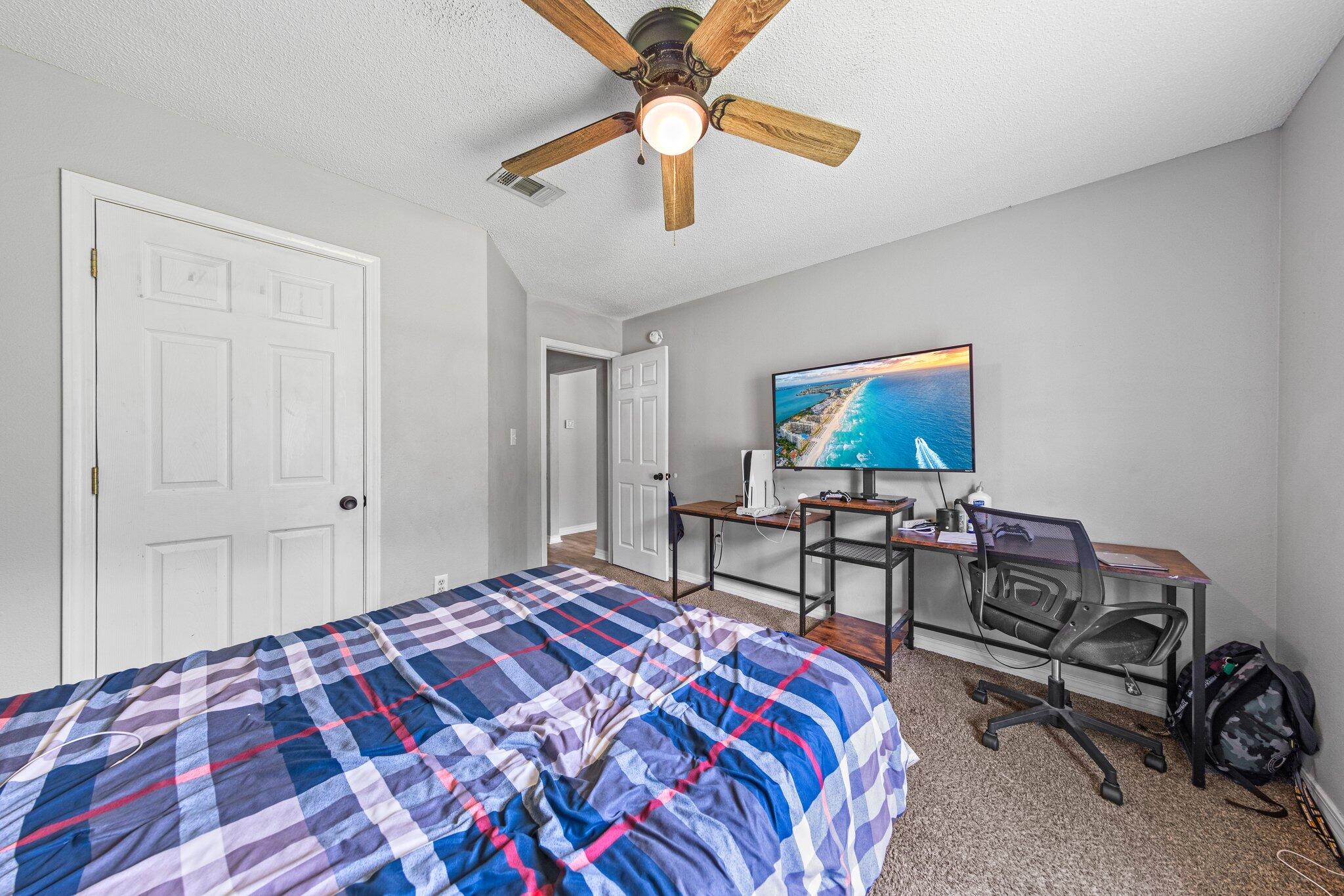 5123 Whitehurst Lane