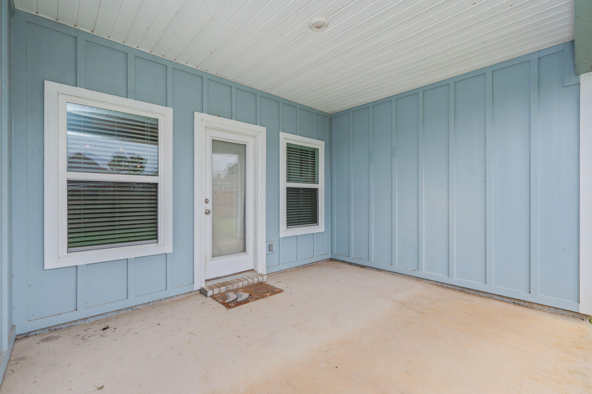 214 Lyla Lane