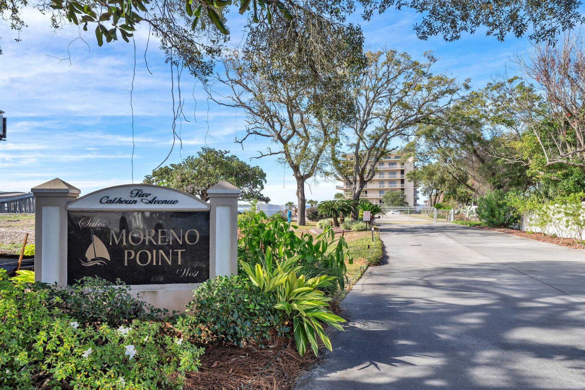 5 Calhoun Avenue 403