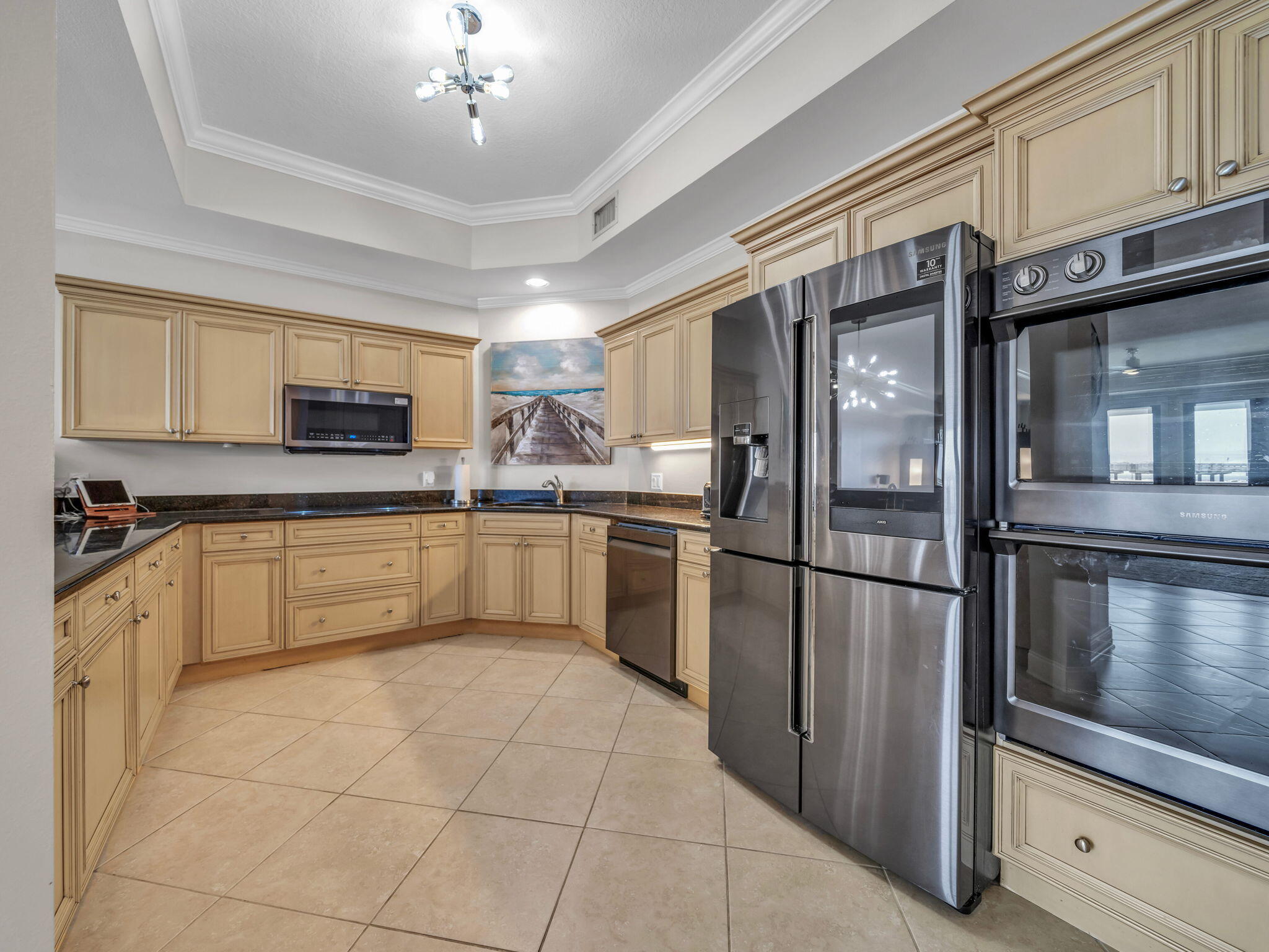 5 Calhoun Avenue 403