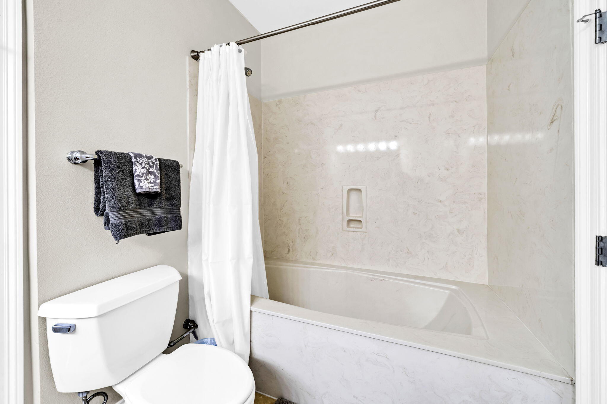 5 Calhoun Avenue 403