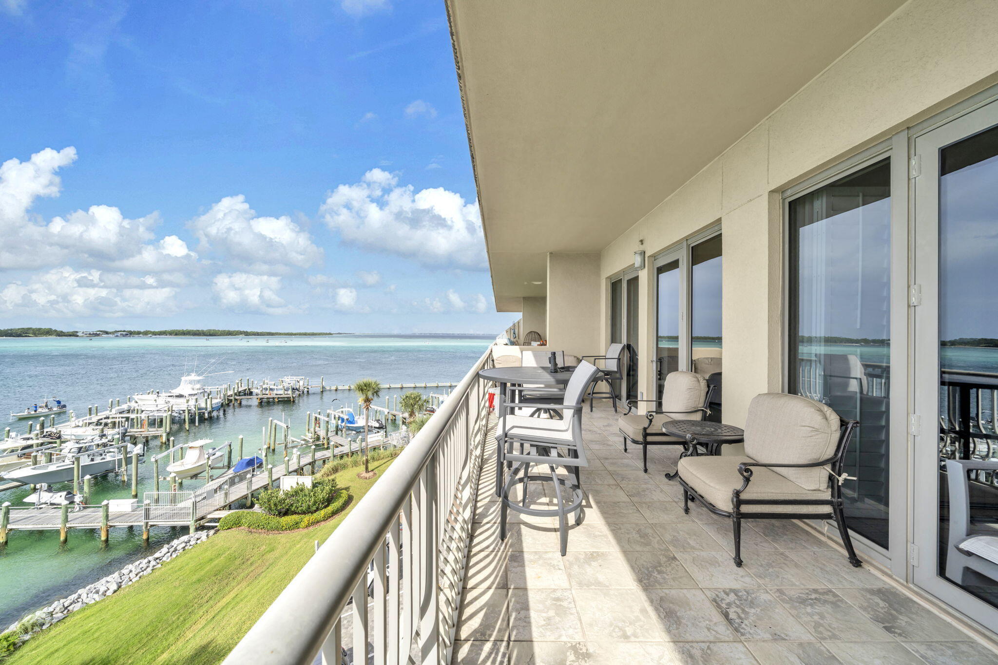 5 Calhoun Avenue 403