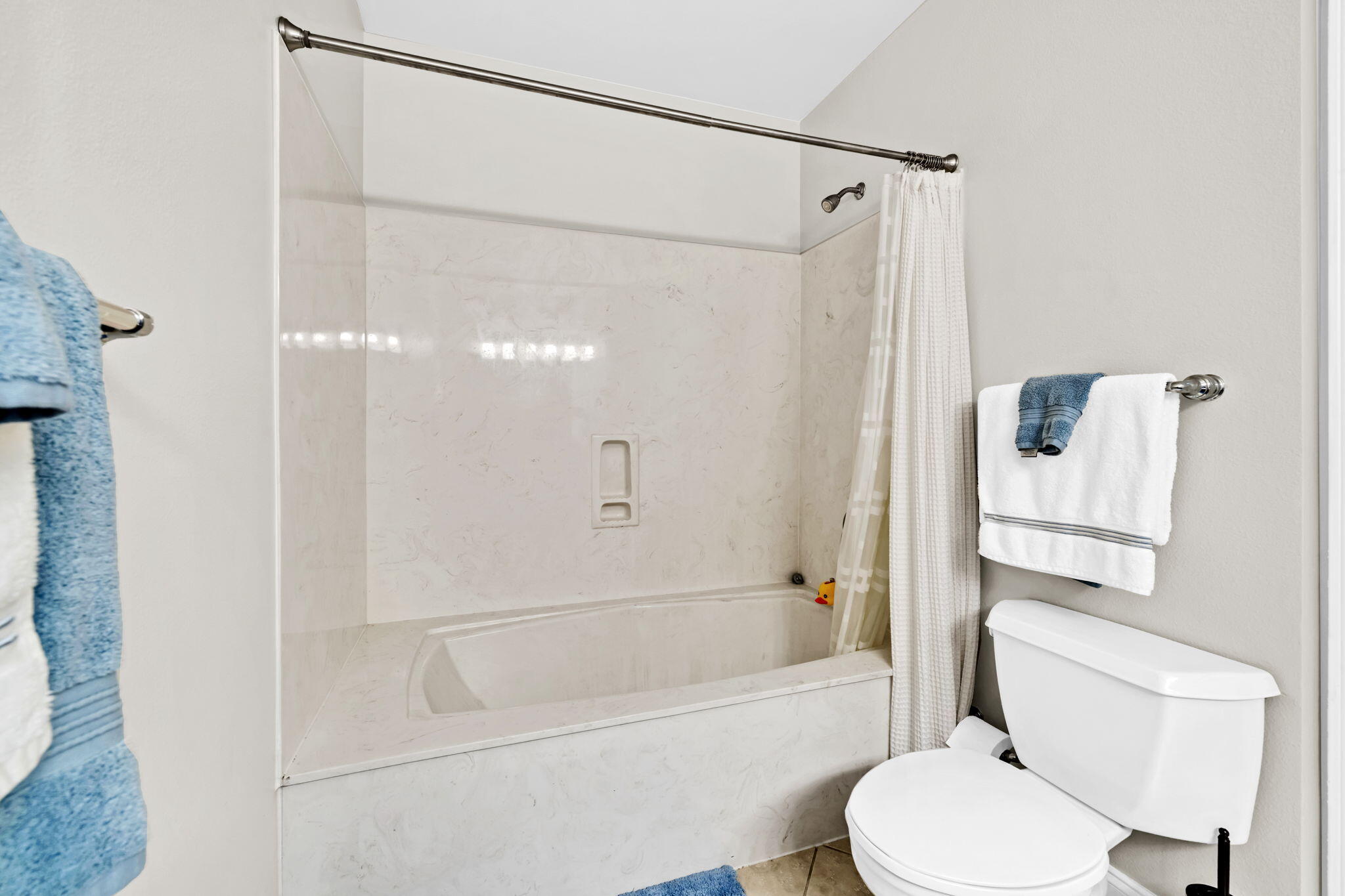 5 Calhoun Avenue 403