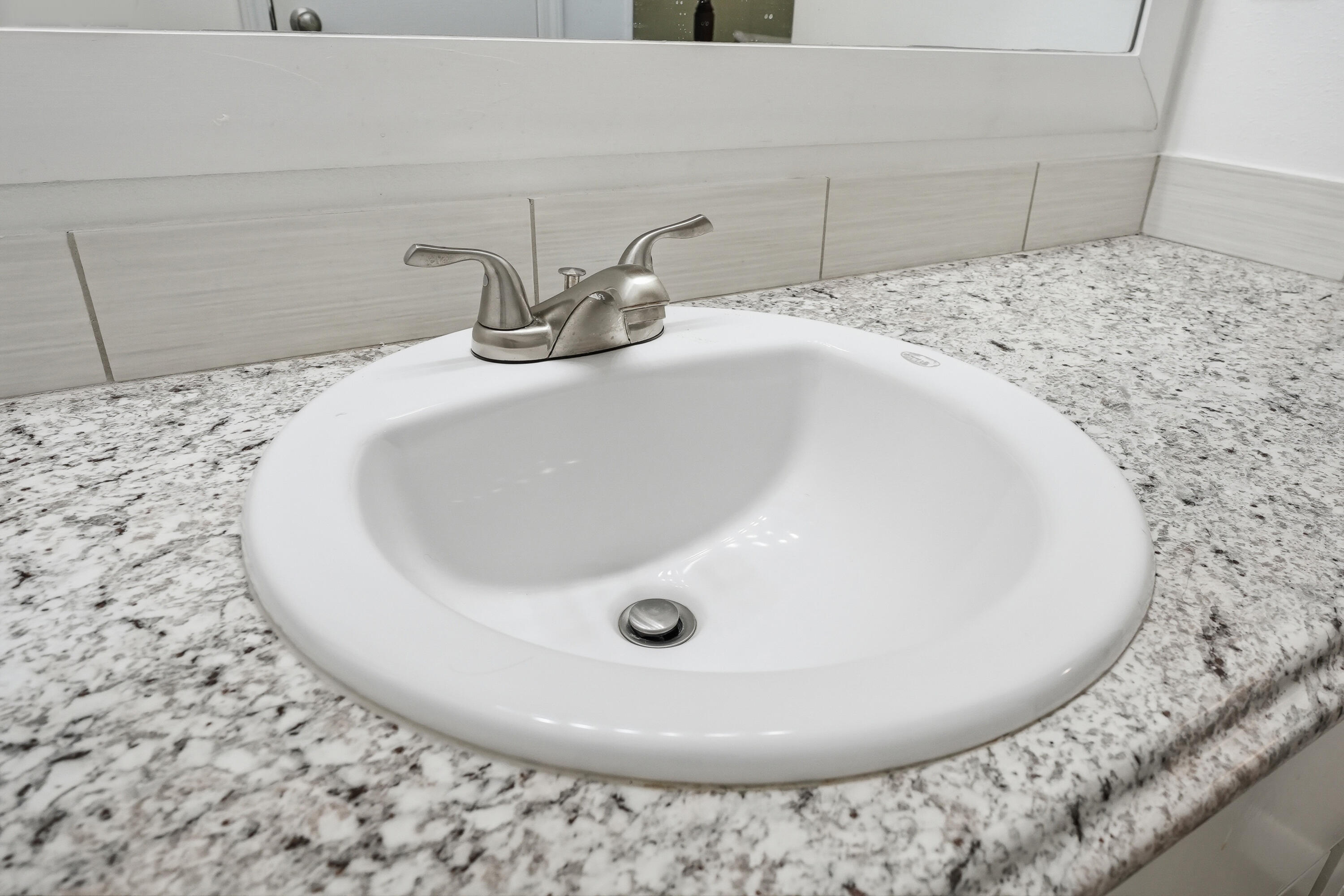 32 7Th Avenue 129