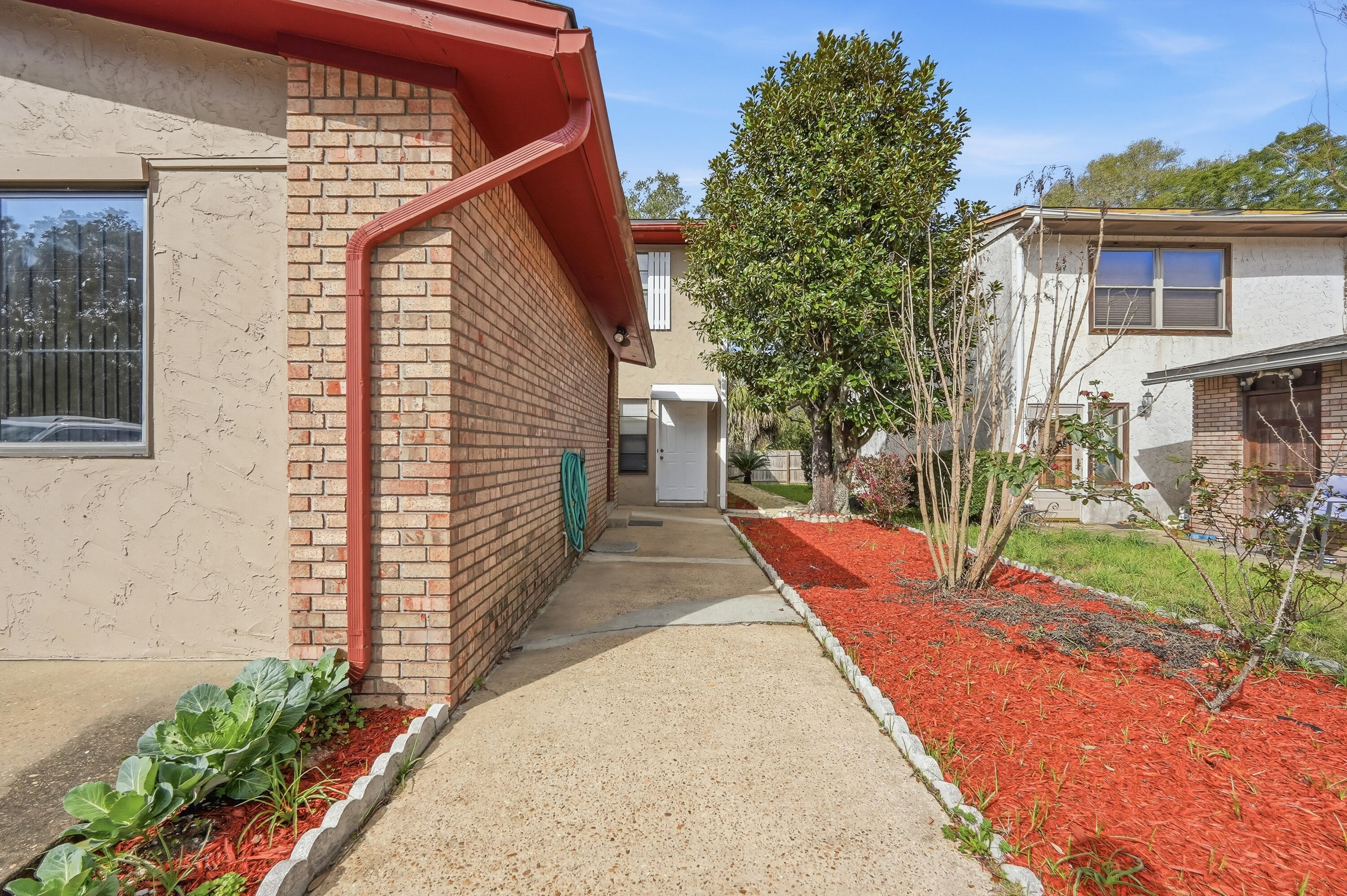 41 12th Street 68