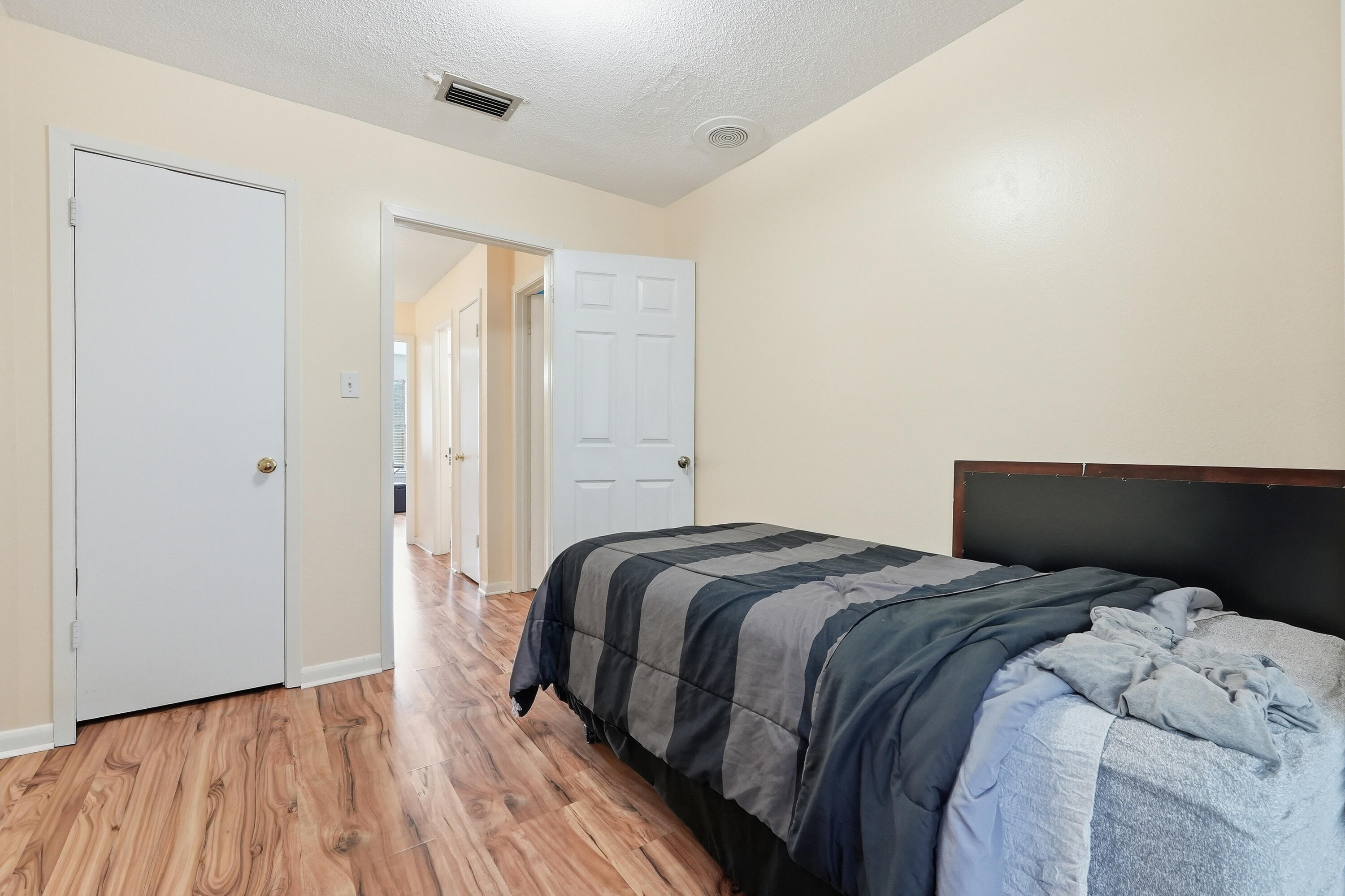 41 12th Street 68