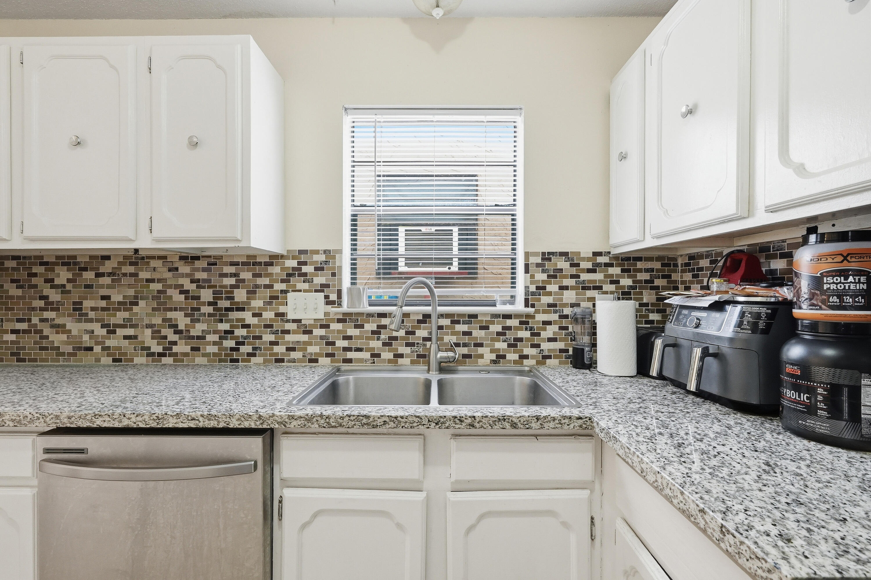 41 12th Street 68