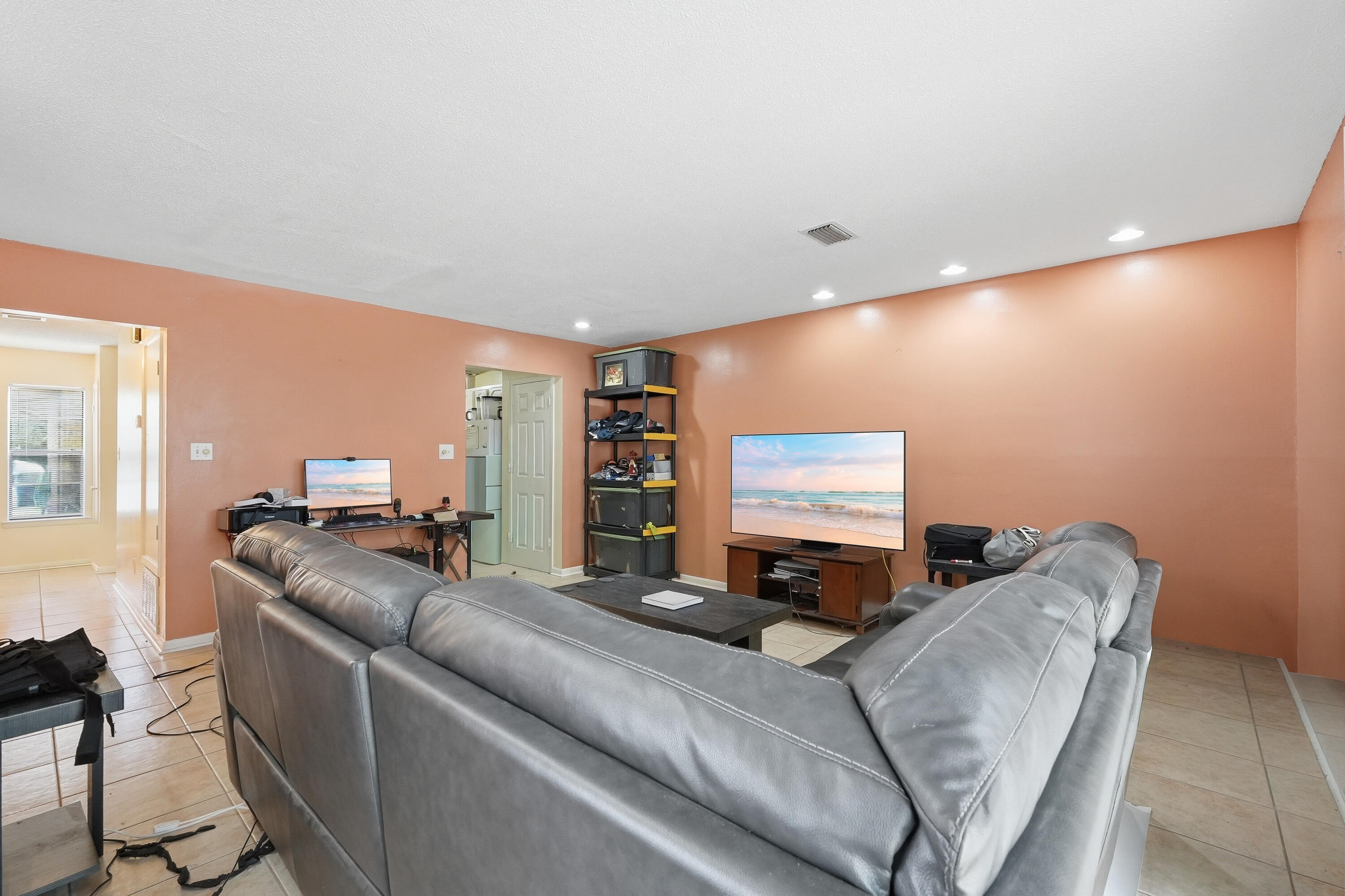 41 12th Street 68