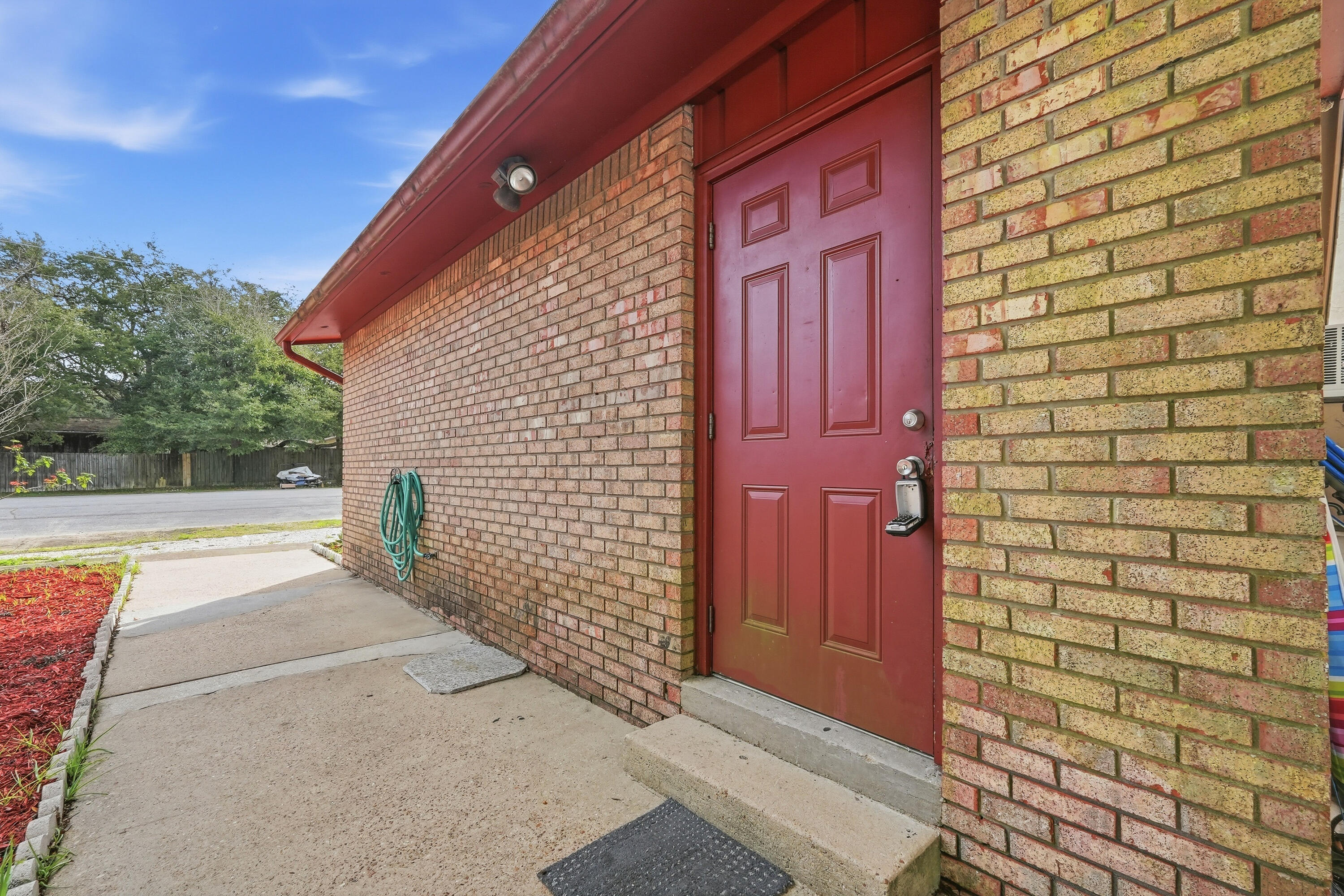 41 12th Street 68