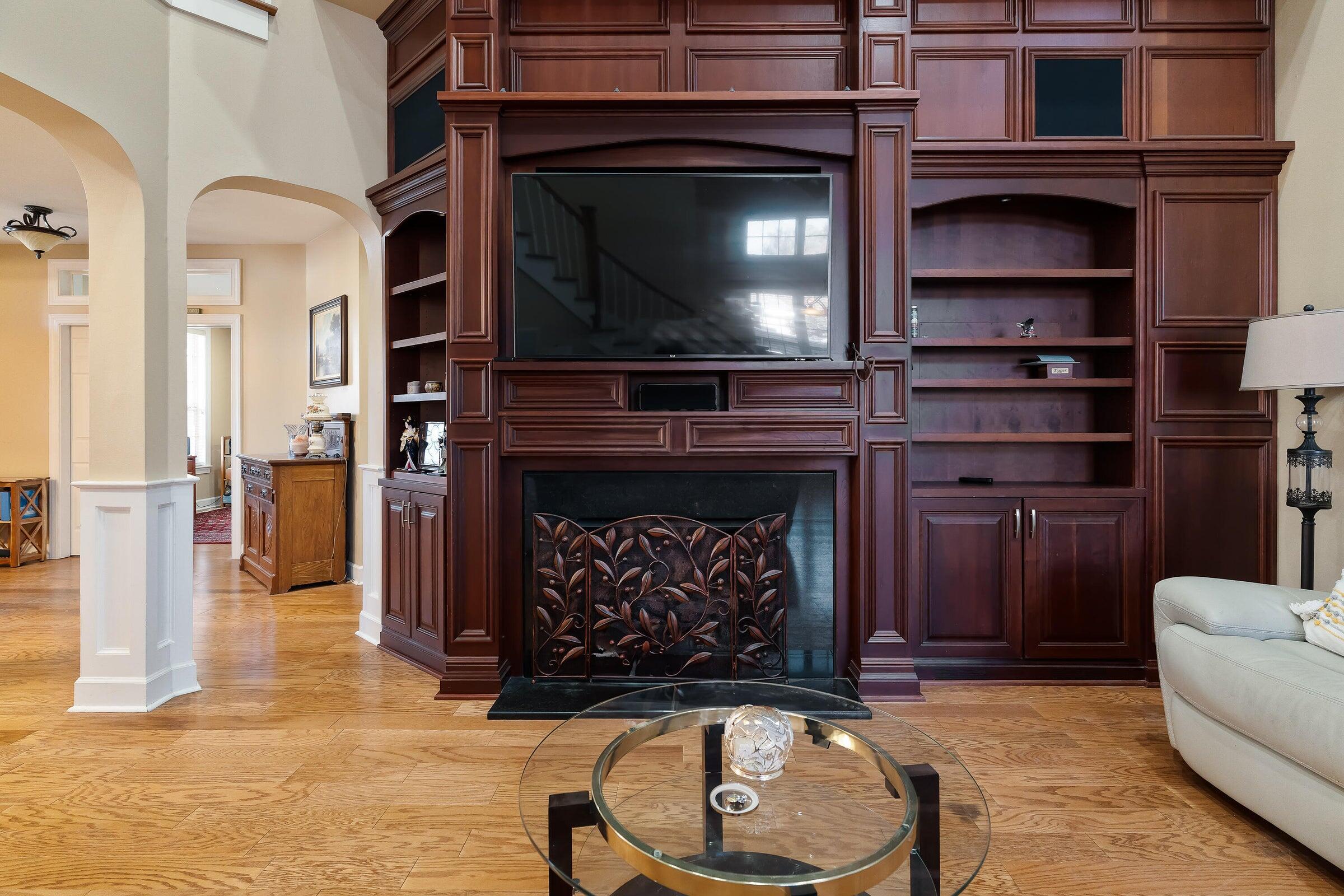 256 NW Ventura Circle