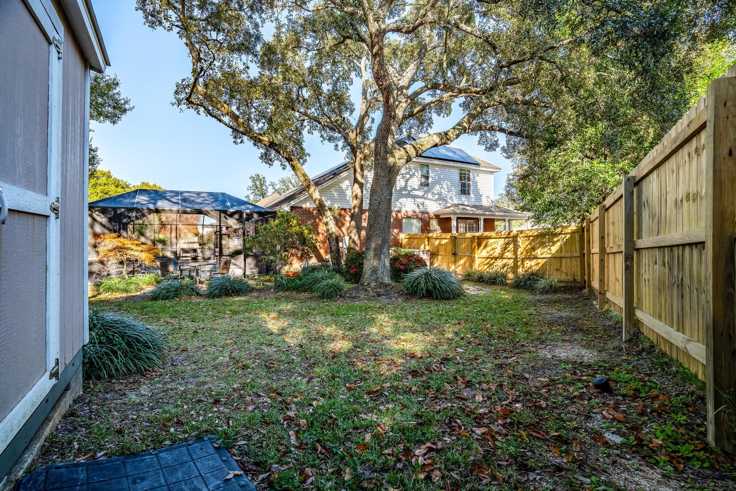 256 NW Ventura Circle