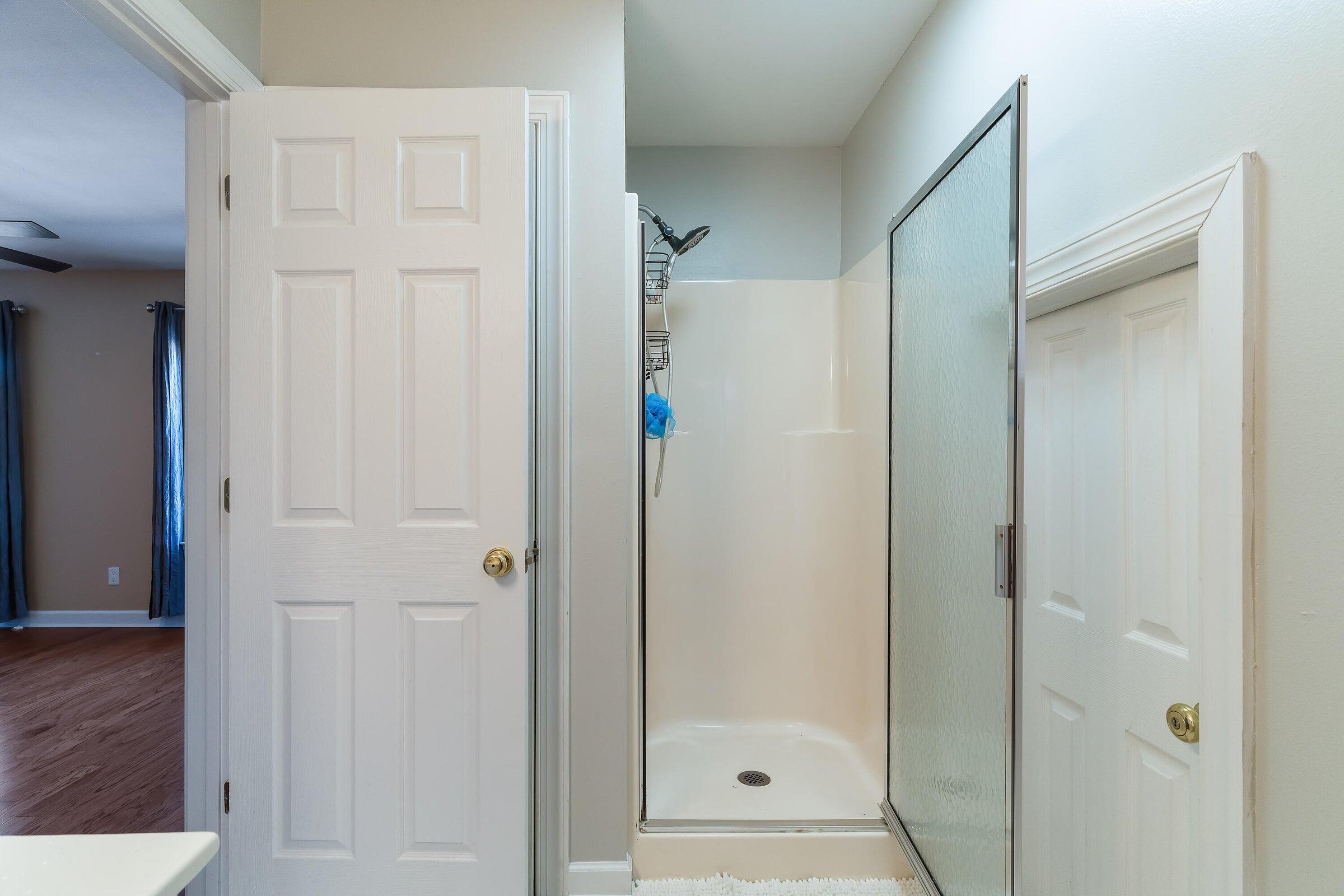 256 NW Ventura Circle