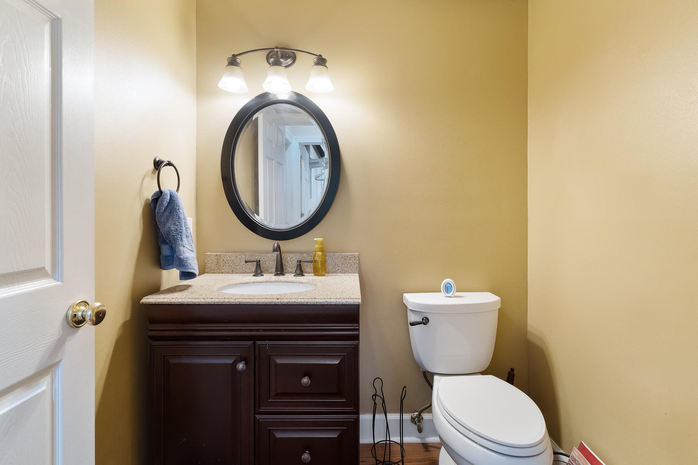 256 NW Ventura Circle