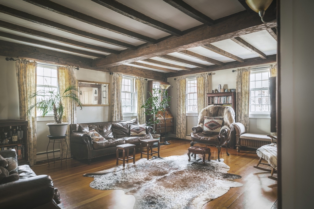 27 Summer St