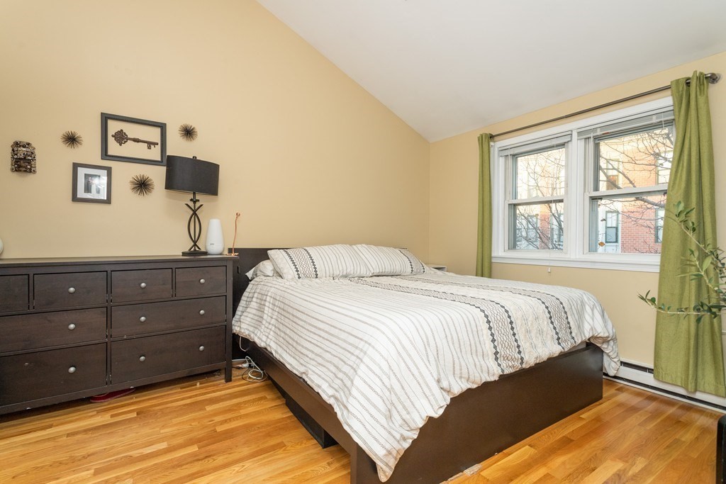 135 Bolton St Unit: SF