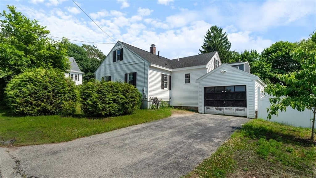 203 Wentworth Ave