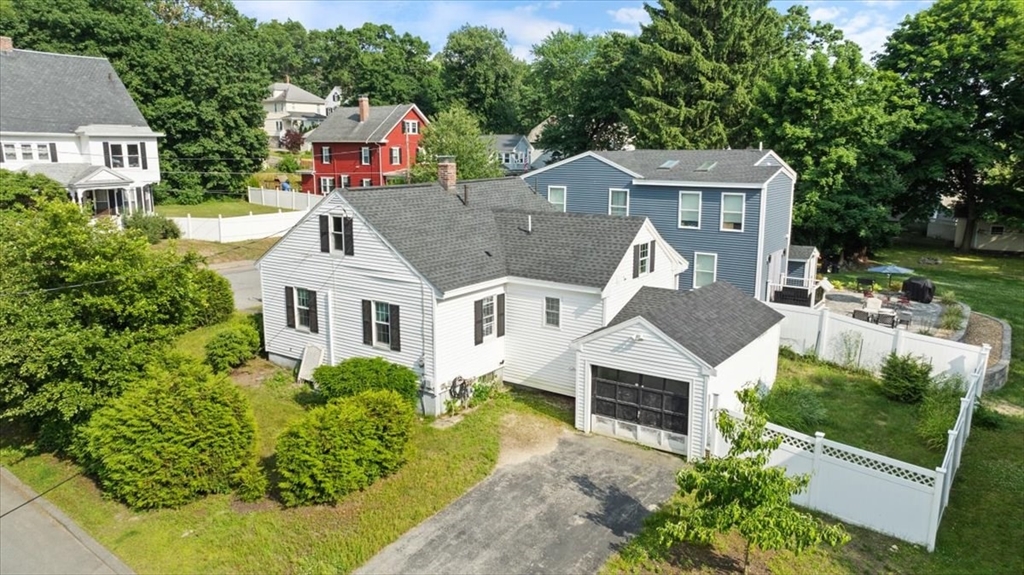203 Wentworth Ave