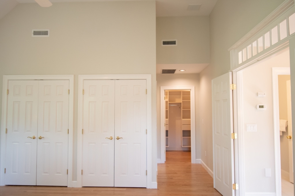32 Choate Ln