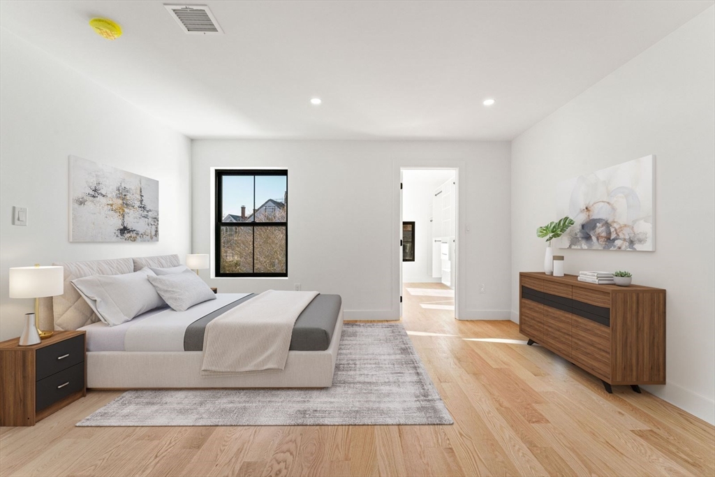 3 Brook Street # B