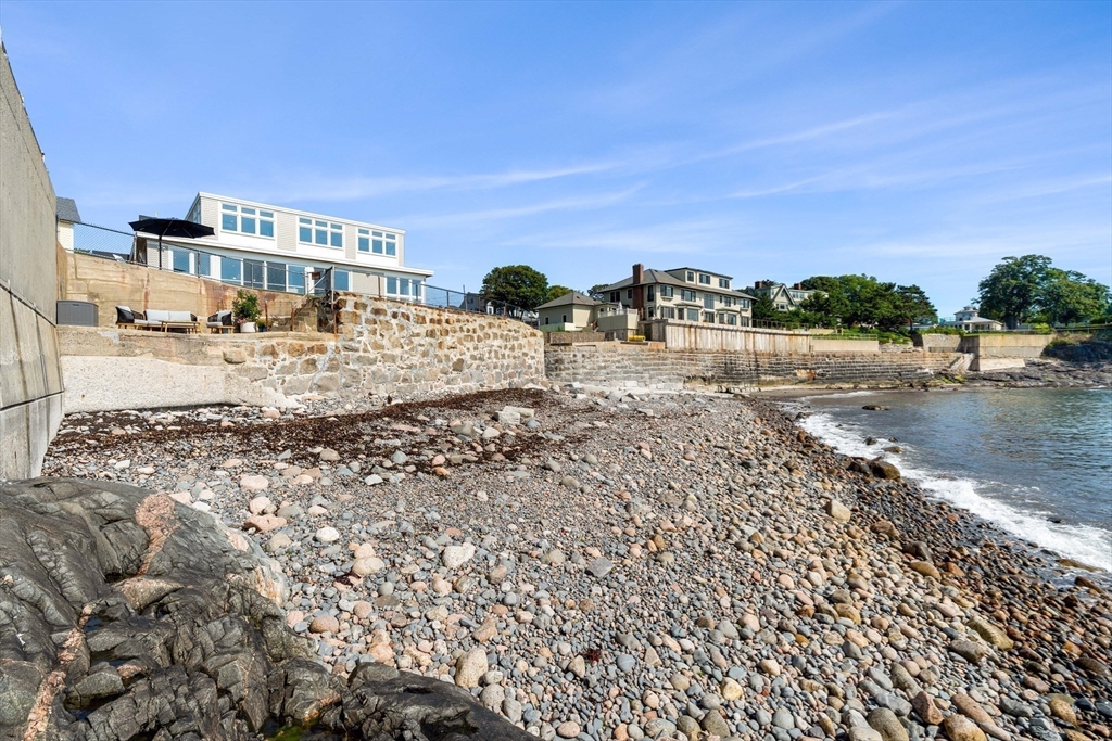 4 Bass Rock Lane # 1