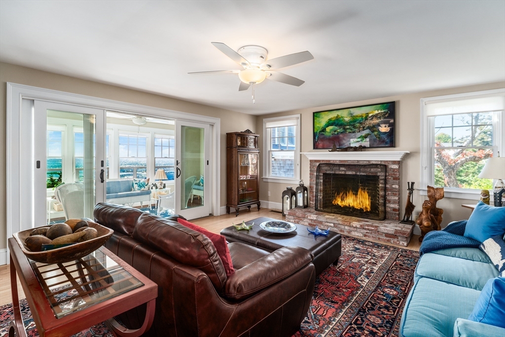 25 Salt Island Rd