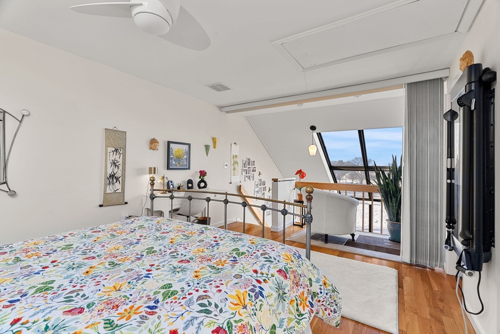 126 Merrimac St # 45