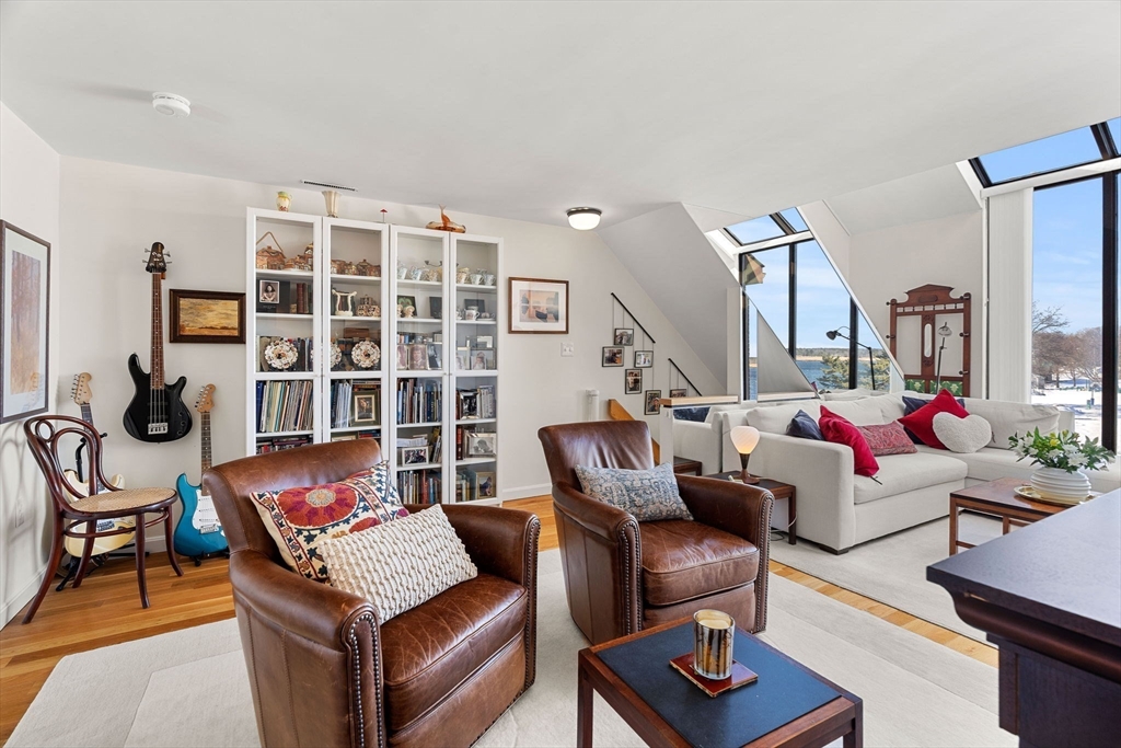 126 Merrimac St # 45