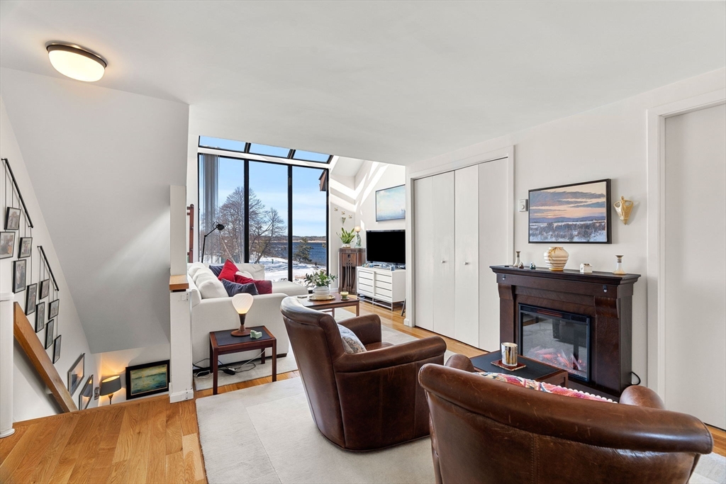 126 Merrimac St # 45