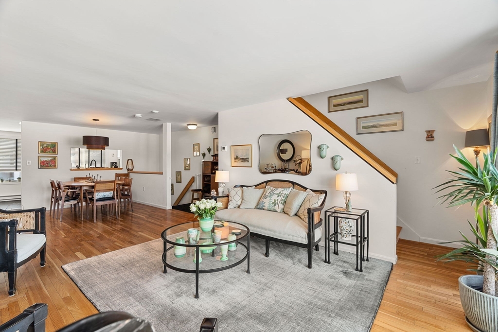 126 Merrimac St # 45