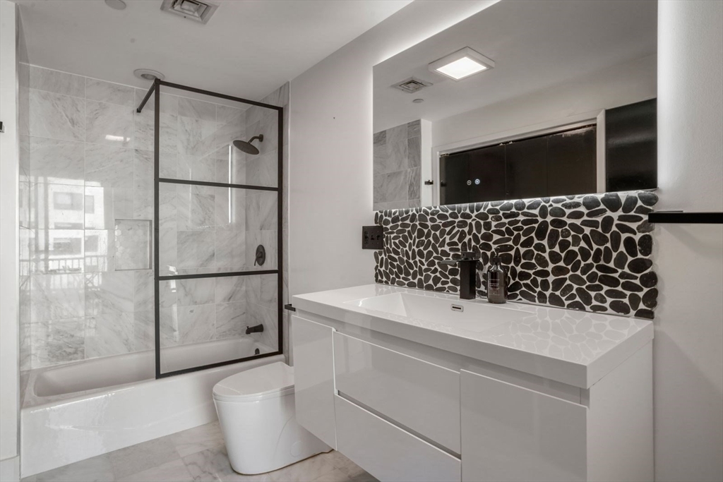 10 Ocean Ave # 414