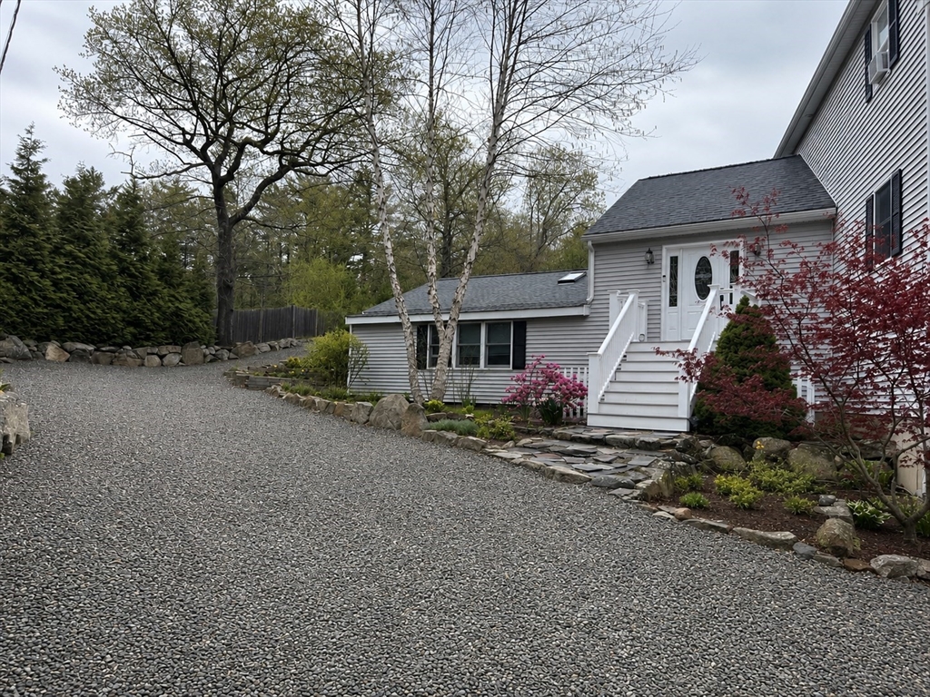 156 R Eastern Ave # 2