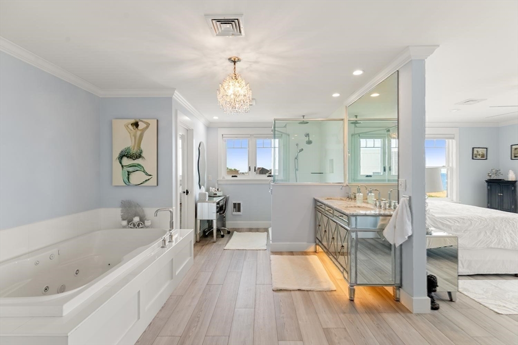 4 35th St