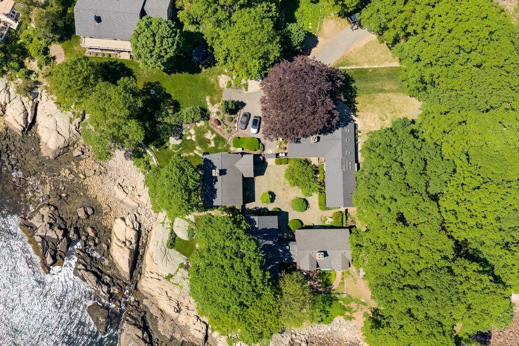 69 Dolliver Neck Rd