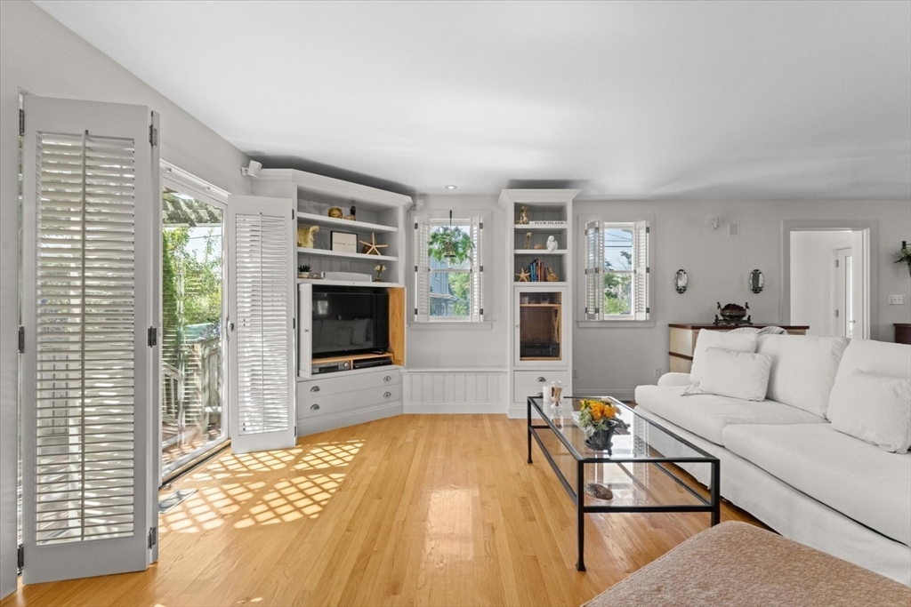 9 62nd St
