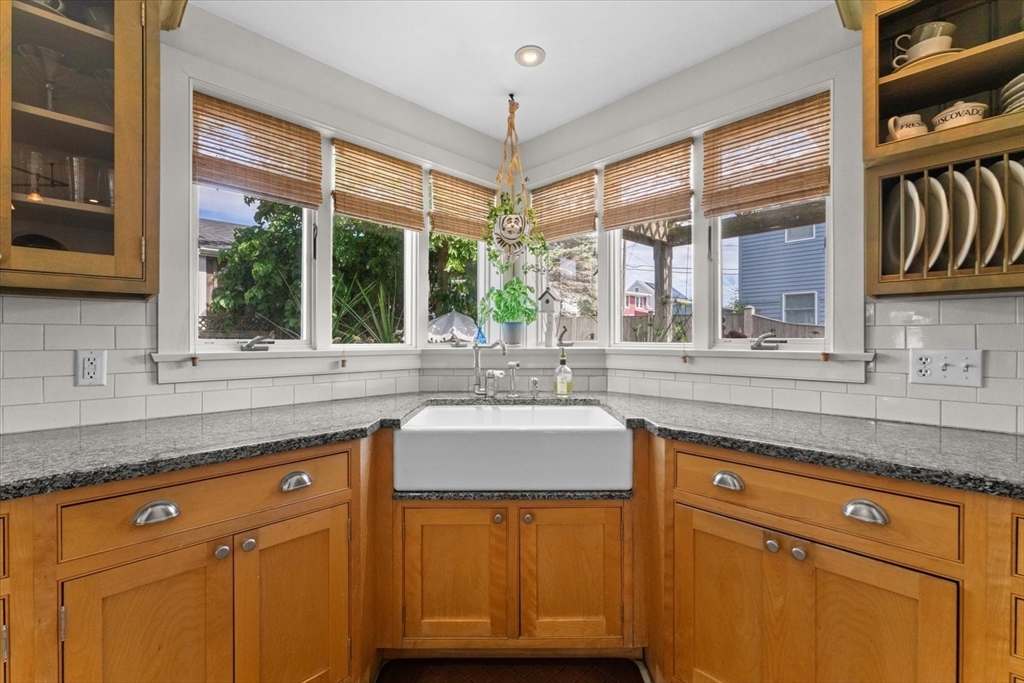 9 62nd St