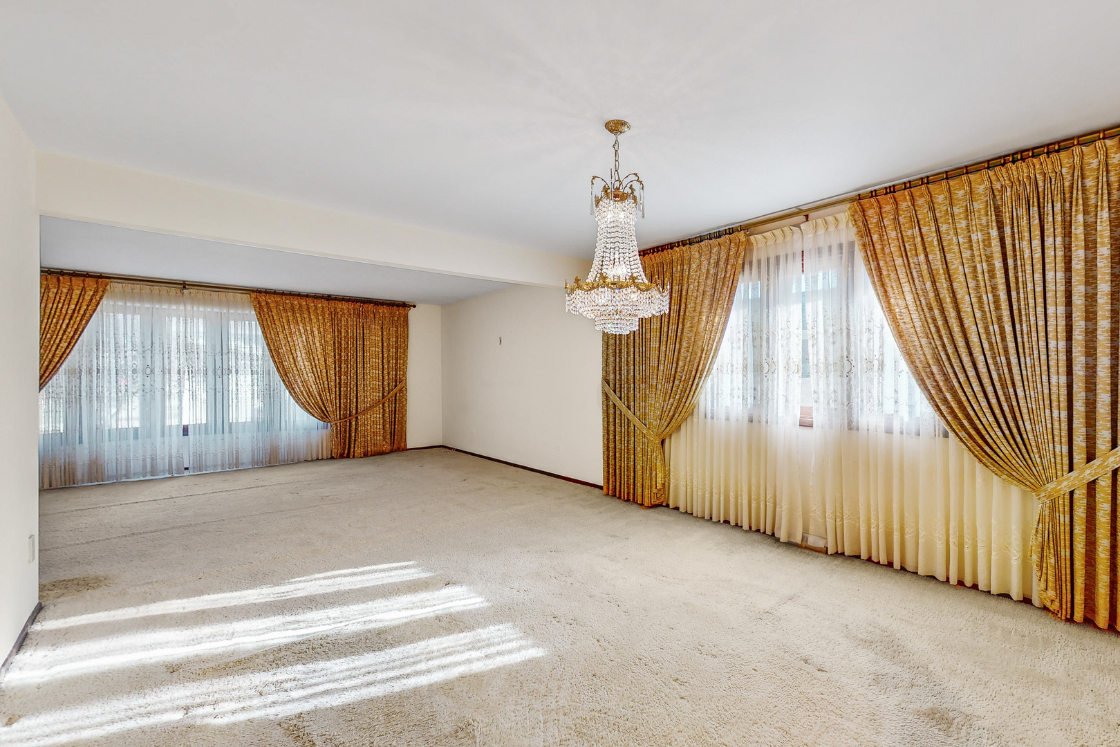 10726 W Olympia Circle