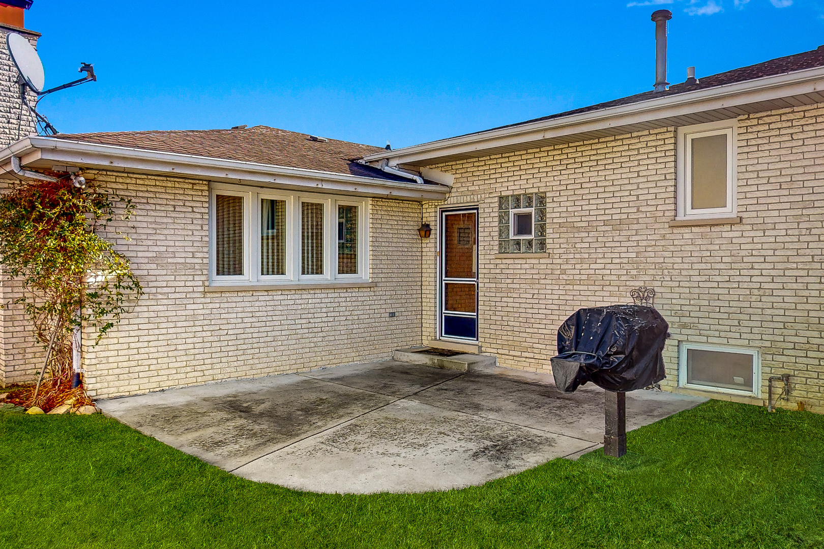 10726 W Olympia Circle