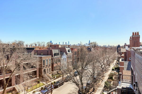 2654 N Racine Avenue Unit: 3