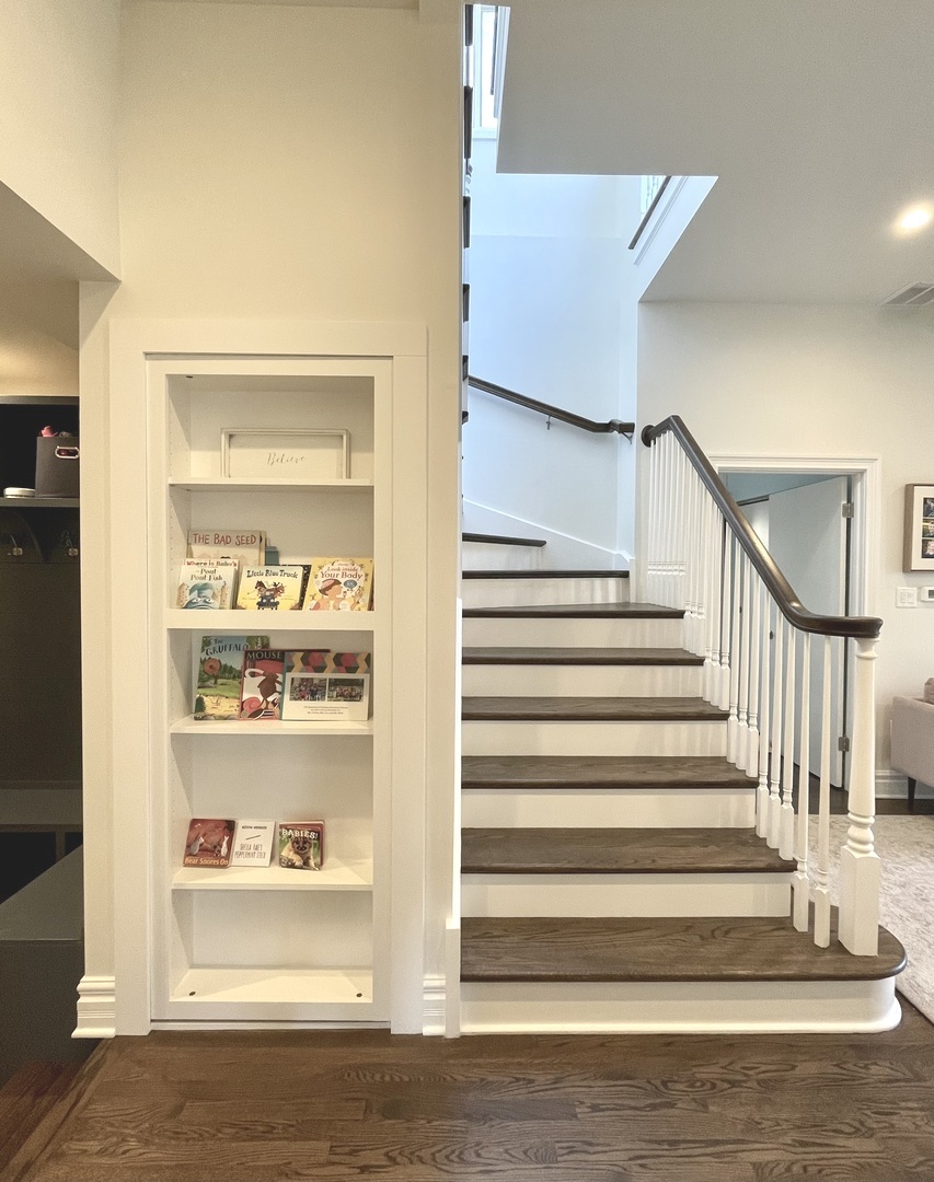 1030 E 49th Street