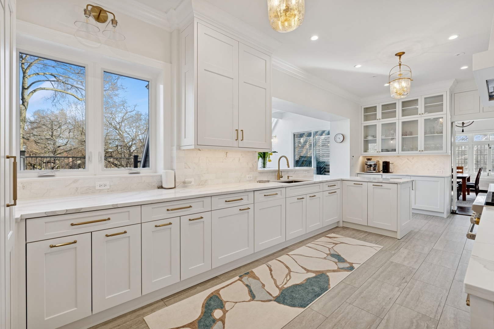 1030 E 49th Street