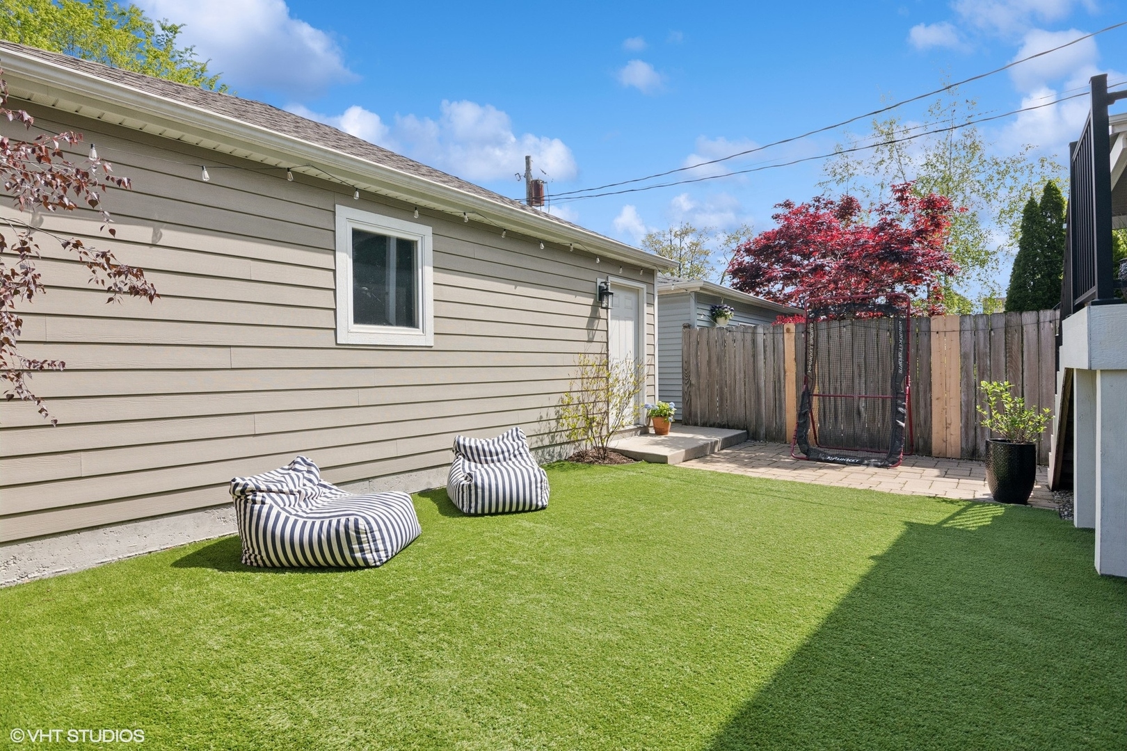 2450 W Warner Avenue