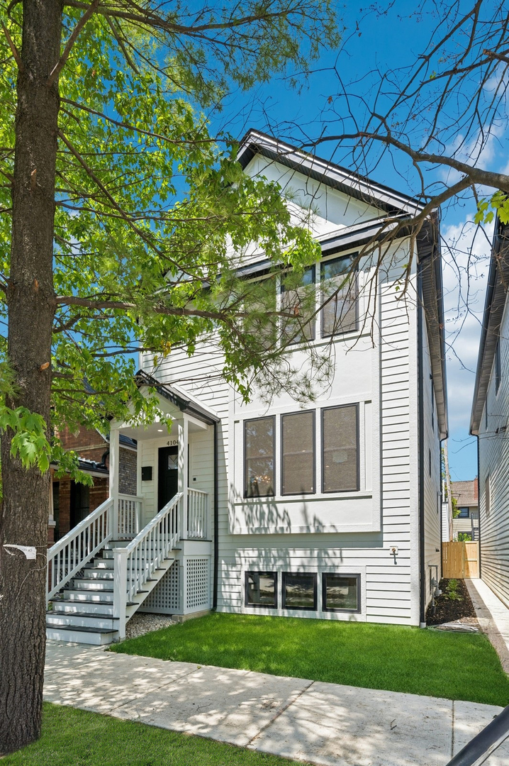 4104 W Eddy Street