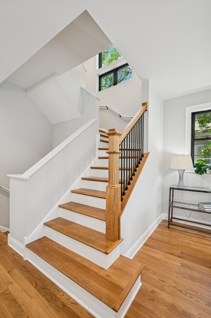 4104 W Eddy Street