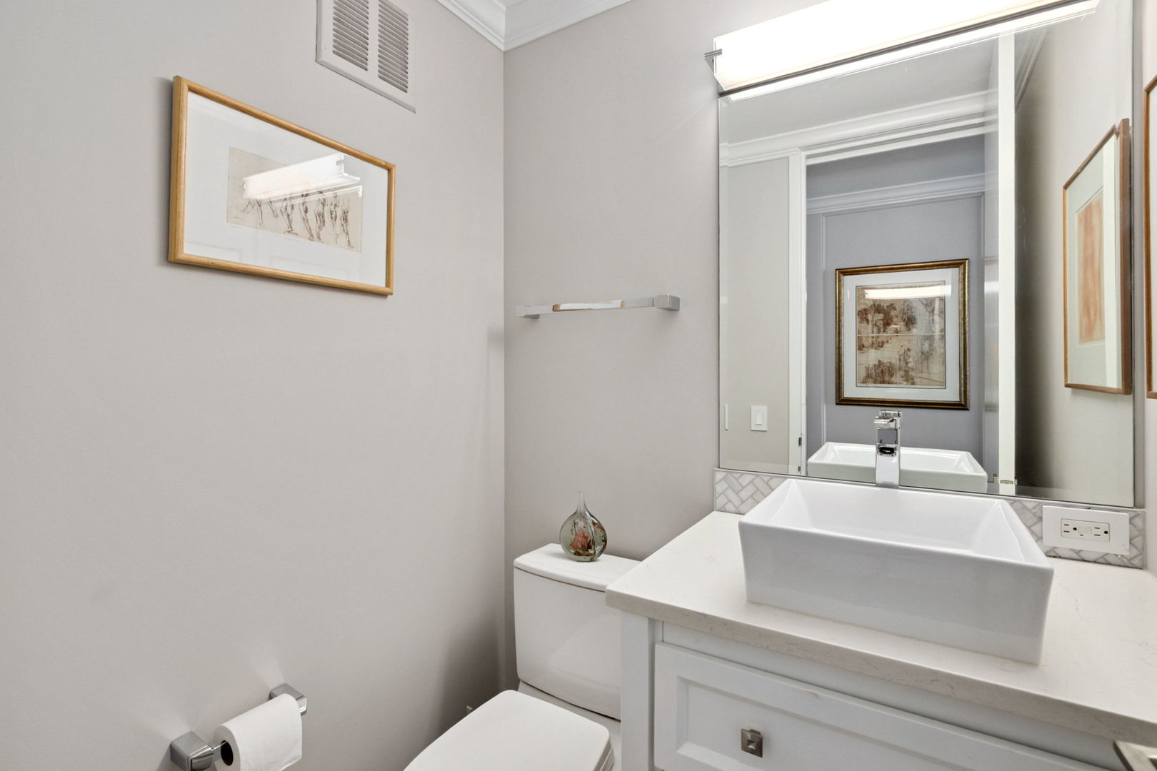 1110 N Lake Shore Drive Unit: 27S