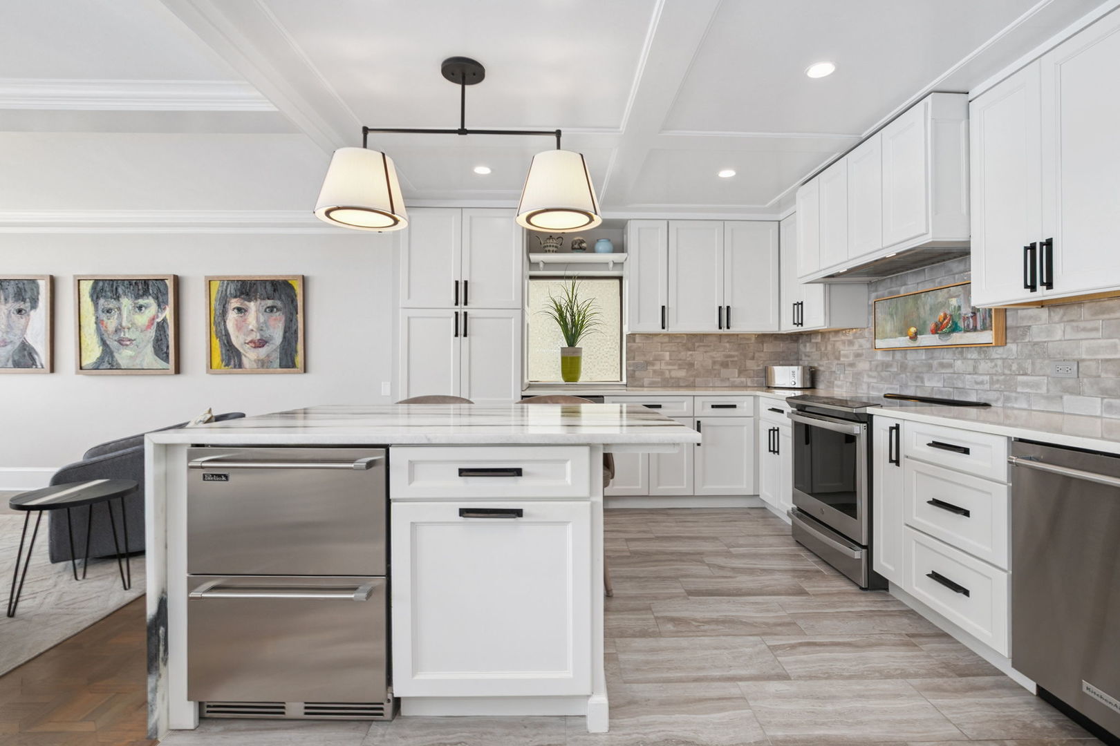 1110 N Lake Shore Drive Unit: 27S