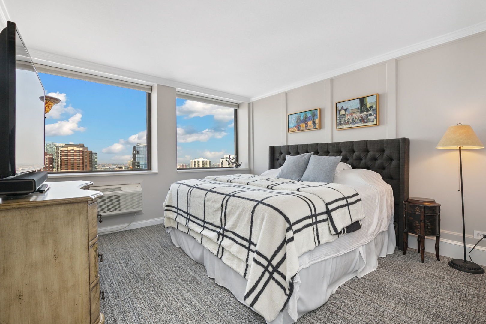 1110 N Lake Shore Drive Unit: 27S